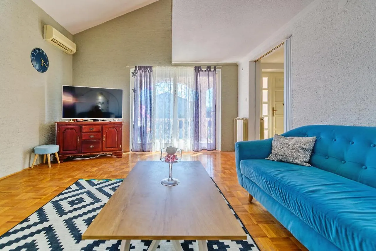 Holiday Home Sokolar Privlaka